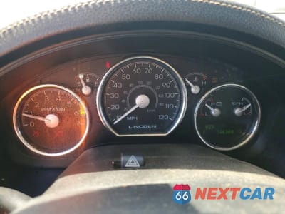Zdjęcie 9 z 12 samochodu: 2006 LINCOLN MARK LT VIN:5LTPW18586FJ00935 - miniatura