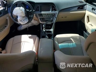 Zdjęcie 8 z 12 samochodu: 2017 HYUNDAI SONATA SE VIN:5NPE24AF2HH522668 - miniatura
