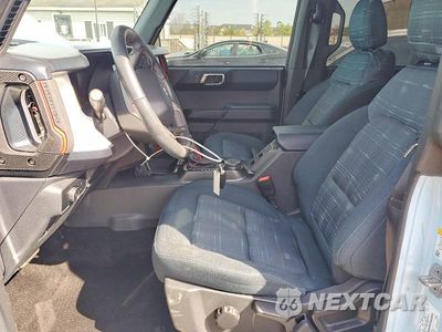 Zdjęcie 7 z 13 samochodu: 2024 FORD BRONCO HERITAGE VIN:1FMEE4DP3RLA64675 - miniatura
