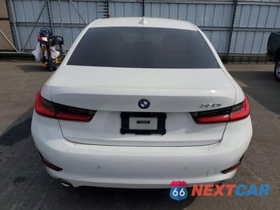 Zdjęcie 6 z 13 samochodu: 2019 BMW 330I VIN:3MW5R1J53K8B01969 - miniatura