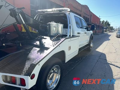 Czwarte zdjęcie samochodu z boku: 2024 FORD F450 SUPER DUTY VIN:1FD9W4GT1RED30352 - miniatura