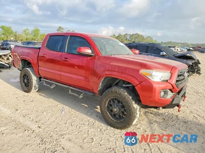 Czwarte zdjęcie samochodu z boku: 2016 TOYOTA TACOMA SR VIN:5TFAX5GN4GX064963 - miniatura