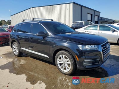 Czwarte zdjęcie samochodu z boku: 2018 AUDI Q7 PREMIUM PLUS VIN:WA1LAAF70JD000704 - miniatura