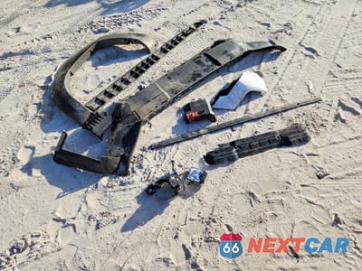 Zdjęcie 12 z 12 samochodu: 2025 GMC SIERRA K2500 HEAVY DUTY VIN:1GT4ULEY9SF317023 - miniatura