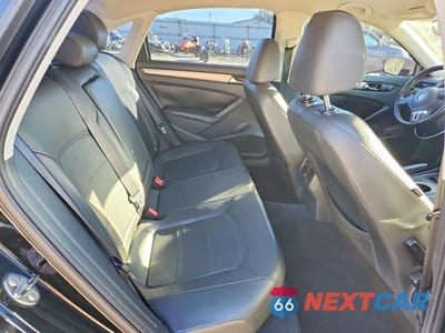 Zdjęcie 10 z 12 samochodu: 2014 VOLKSWAGEN PASSAT SE VIN:1VWBH7A31EC015676 - miniatura