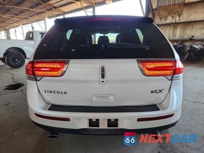 Zdjęcie 6 z 13 samochodu: 2011 LINCOLN MKX VIN:2LMDJ6JK5BBJ24249 - miniatura