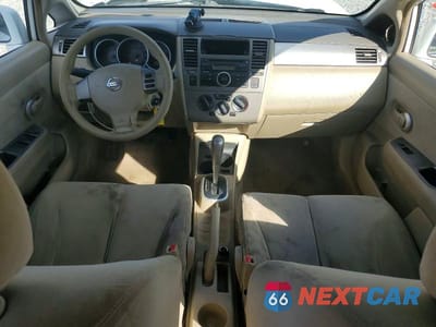 Zdjęcie 8 z 11 samochodu: 2009 NISSAN VERSA 1.8 S VIN:3N1BC13E89L398977 - miniatura