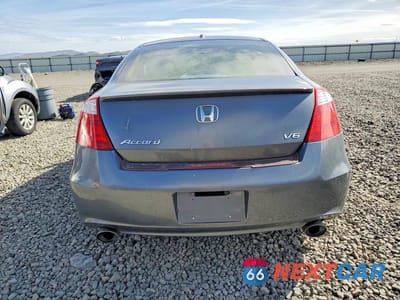 Zdjęcie 6 z 12 samochodu: 2009 HONDA ACCORD EXL VIN:1HGCS21839A008223 - miniatura