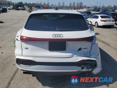 Zdjęcie 6 z 12 samochodu: 2025 AUDI Q5 PREMIUM VIN:WA11AAGU0S2069806 - miniatura