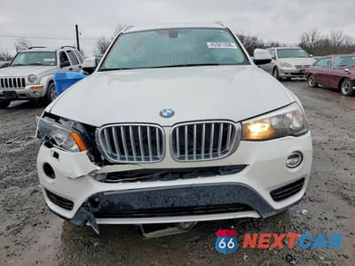 Piąte zdjęcie samochodu w środku: 2017 BMW X3 XDRIVE28I VIN:5UXWX9C35H0W80102 - miniatura