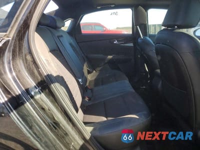 Zdjęcie 10 z 11 samochodu: 2022 KIA FORTE GT-LINE VIN:3KPF54AD4NE422582 - miniatura