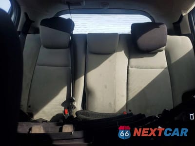 Zdjęcie 10 z 13 samochodu: 2019 HONDA HR-V LX VIN:3CZRU6H30KG711851 - miniatura