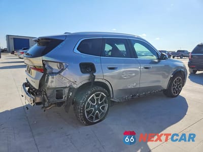 Trzecie zdjęcie samochodu z tyłu: 2024 BMW X1 XDRIVE28I VIN:WBX73EF02R5Z78447 - miniatura