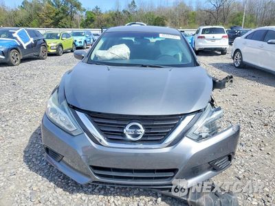 Piąte zdjęcie samochodu w środku: 2017 NISSAN ALTIMA VIN:1N4AL3AP8HN366768 - miniatura