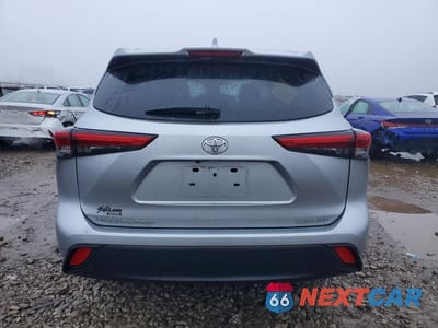 Zdjęcie 6 z 13 samochodu: 2023 TOYOTA HIGHLANDER XLE VIN:5TDKDRBH8PS036269 - miniatura