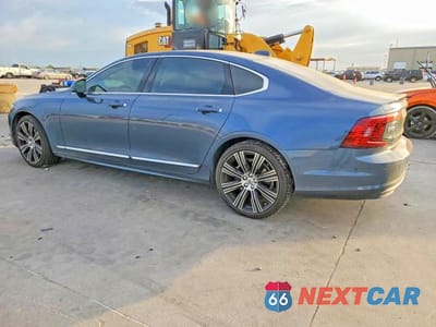 Drugie zdjęcie samochodu z przodu: 2022 VOLVO S90 B6 INSCRIPTION VIN:LVY062ML9NP257969 - miniatura