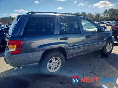 Trzecie zdjęcie samochodu z tyłu: 2001 JEEP GRAND CHEROKEE LAREDO VIN:1J4GW48S11C700338 - miniatura