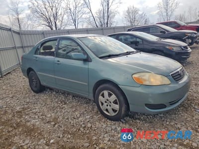 Czwarte zdjęcie samochodu z boku: 2005 TOYOTA COROLLA LE VIN:1NXBR32E55Z345450 - miniatura