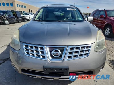 Piąte zdjęcie samochodu w środku: 2010 NISSAN ROGUE S VIN:JN8AS5MV2AW134643 - miniatura