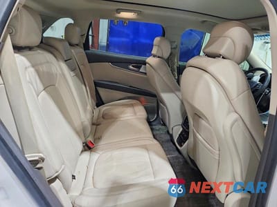 Zdjęcie 11 z 13 samochodu: 2019 LINCOLN NAUTILUS RESERVE VIN:2LMPJ8LP0KBL57618 - miniatura