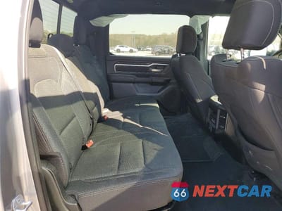 Zdjęcie 10 z 12 samochodu: 2025 RAM 1500 BIG HORN VIN:1C6SRFFP6SN755107 - miniatura