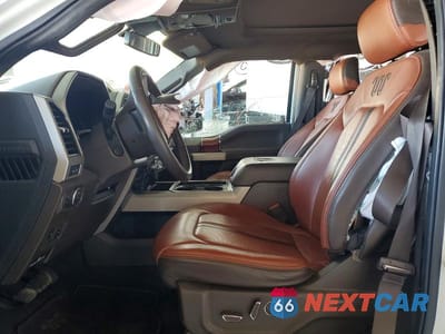 Zdjęcie 7 z 11 samochodu: 2022 FORD F250 SUPER DUTY VIN:1FT8W2BT3NEF84084 - miniatura