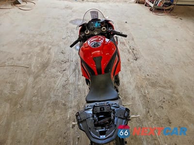 Zdjęcie 6 z 9 samochodu: 2024 BMW S 1000 RR VIN:WB10E6309R6J71787 - miniatura