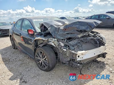 Czwarte zdjęcie samochodu z boku: 2023 TOYOTA CAMRY SE VIN:4T1G11AK4PU791651 - miniatura