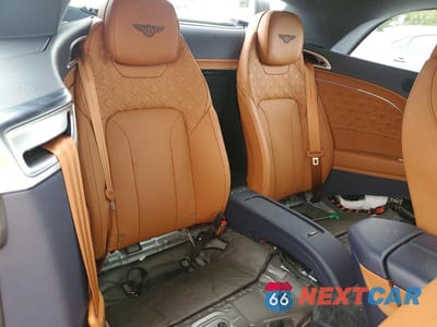 Zdjęcie 10 z 11 samochodu: 2021 BENTLEY CONTINENTAL GT VIN:SCBDB4ZG3MC088729 - miniatura