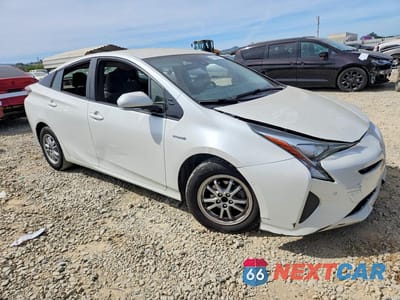 Czwarte zdjęcie samochodu z boku: 2018 TOYOTA PRIUS TWO VIN:JTDKBRFU5J3076329 - miniatura