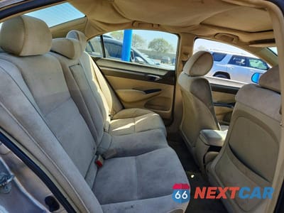 Zdjęcie 10 z 12 samochodu: 2006 HONDA CIVIC EX VIN:1HGFA16896L120723 - miniatura