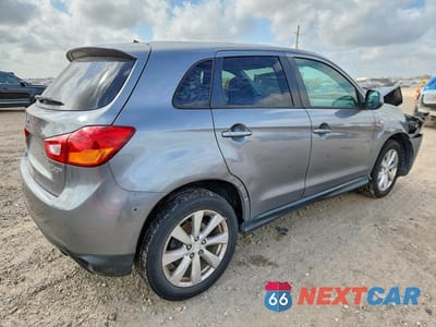 Trzecie zdjęcie samochodu z tyłu: 2015 MITSUBISHI OUTLANDER SPORT VIN:4A4AP3AWXFE035654 - miniatura