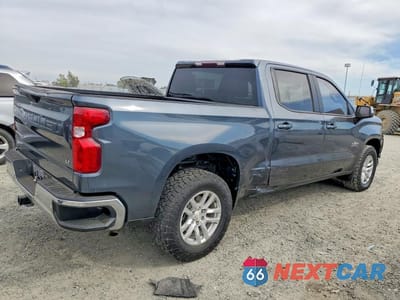 Trzecie zdjęcie samochodu z tyłu: 2019 CHEVROLET SILVERADO C1500 LT VIN:3GCPWCED6KG168458 - miniatura
