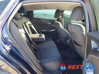 Zdjęcie 10 z 12 samochodu: 2016 CHEVROLET MALIBU LS VIN:1G1ZC5ST4GF293954 - miniatura