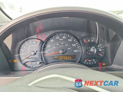Zdjęcie 9 z 12 samochodu: 2004 NISSAN TITAN XE VIN:1N6AA07B44N582554 - miniatura
