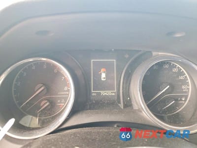 Zdjęcie 9 z 12 samochodu: 2019 TOYOTA CAMRY SE VIN:4T1B11HK4KU802060 - miniatura