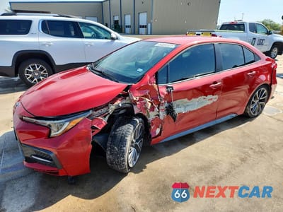 2020 TOYOTA COROLLA SE 5YFS4RCE7LP012472 - główne zdjęcie licytacji z USA - miniatura