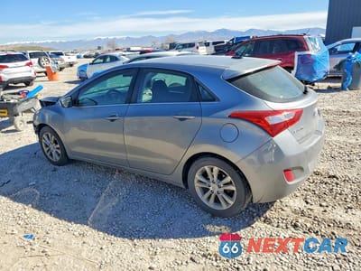 Drugie zdjęcie samochodu z przodu: 2014 HYUNDAI ELANTRA GT BASE VIN:KMHD35LH0EU194273 - miniatura