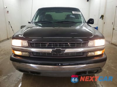 Piąte zdjęcie samochodu w środku: 2001 CHEVROLET SILVERADO K1500 VIN:2GCEK19T711392225 - miniatura