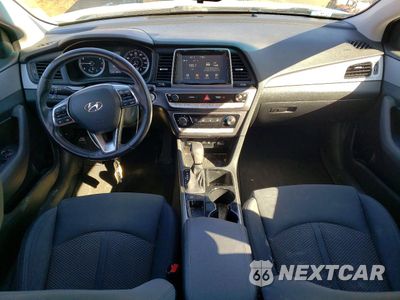 Zdjęcie 8 z 13 samochodu: 2018 HYUNDAI SONATA SEL VIN:5NPE34AFXJH670229 - miniatura