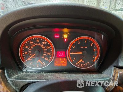 Zdjęcie 9 z 12 samochodu: 2006 BMW 325 I VIN:WBAVB13516PT13116 - miniatura