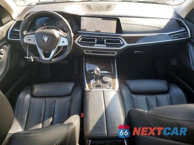 Zdjęcie 8 z 13 samochodu: 2021 BMW X7 XDRIVE40I VIN:5UXCW2C00M9F66858 - miniatura