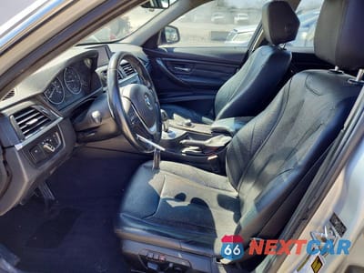 Zdjęcie 7 z 12 samochodu: 2012 BMW 328 I VIN:WBA3A5G53CNP17229 - miniatura