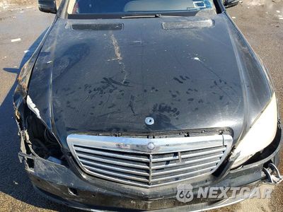 Zdjęcie 11 z 11 samochodu: 2011 MERCEDES-BENZ S 550 4MATIC VIN:WDDNG8GB8BA373085 - miniatura