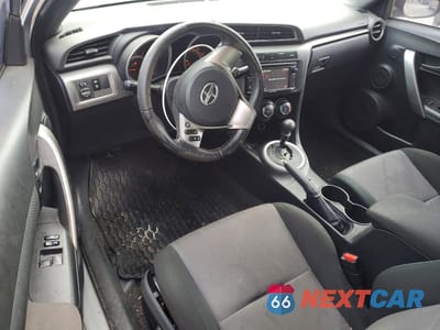 Zdjęcie 8 z 12 samochodu: 2014 SCION TC BASE VIN:JTKJF5C76E3069024 - miniatura