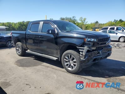 Czwarte zdjęcie samochodu z boku: 2020 CHEVROLET SILVERADO C1500 RST VIN:3GCPWDED3LG197133 - miniatura