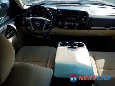 Zdjęcie 8 z 11 samochodu: 2008 GMC SIERRA K1500 VIN:1GTEK19J68Z122239 - miniatura