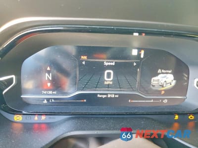 Zdjęcie 9 z 13 samochodu: 2023 GMC YUKON XL DENALI VIN:1GKS1JKL2PR154402 - miniatura