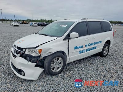 2018 DODGE GRAND CARAVAN SXT 2C4RDGCG8JR239851 - główne zdjęcie licytacji z USA - miniatura