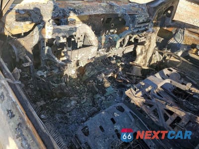 Zdjęcie 8 z 11 samochodu: 2014 CHEVROLET SILVERADO K2500 HEAVY DUTY LT VIN:1GC1KXC84EF169113 - miniatura